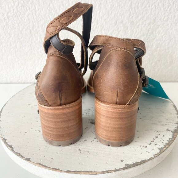 Lane Boots Womens Western Heels 7 Brown Casual Sandals Cowgirl Leather Buckle - Picture 3 of 10